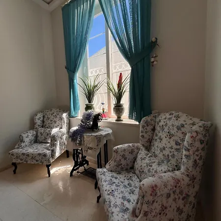 Nocleg ze śniadaniem F&g Alaçatı