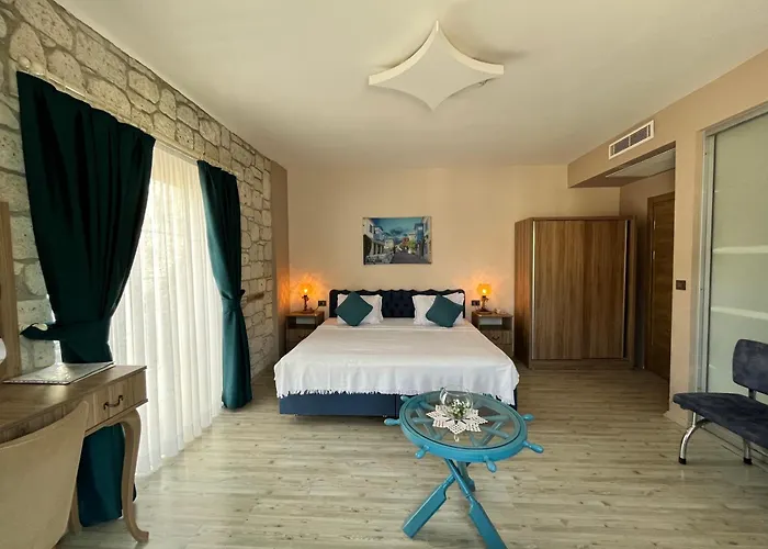 F&g Bed & Breakfast 4*